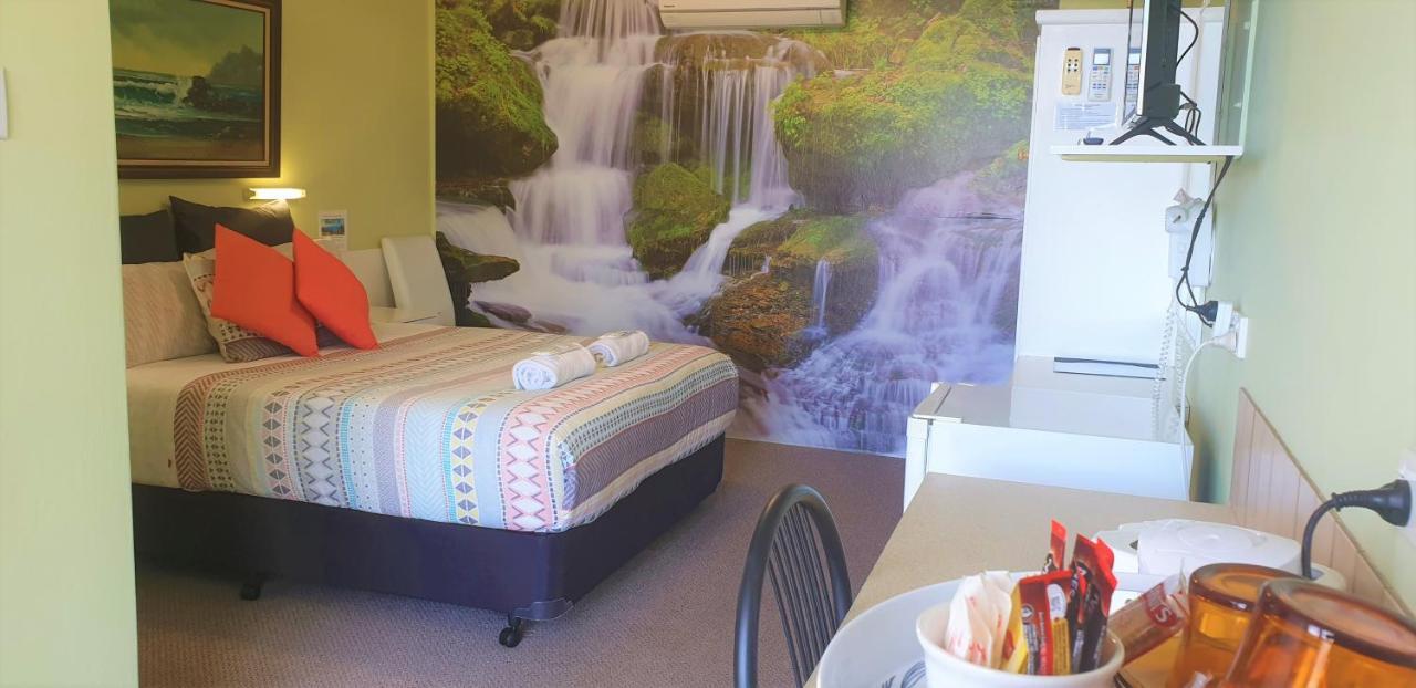 Mollymook Ocean View Motel Rewards Longer Stays -Over 18S Only (Adults Only) מראה חיצוני תמונה